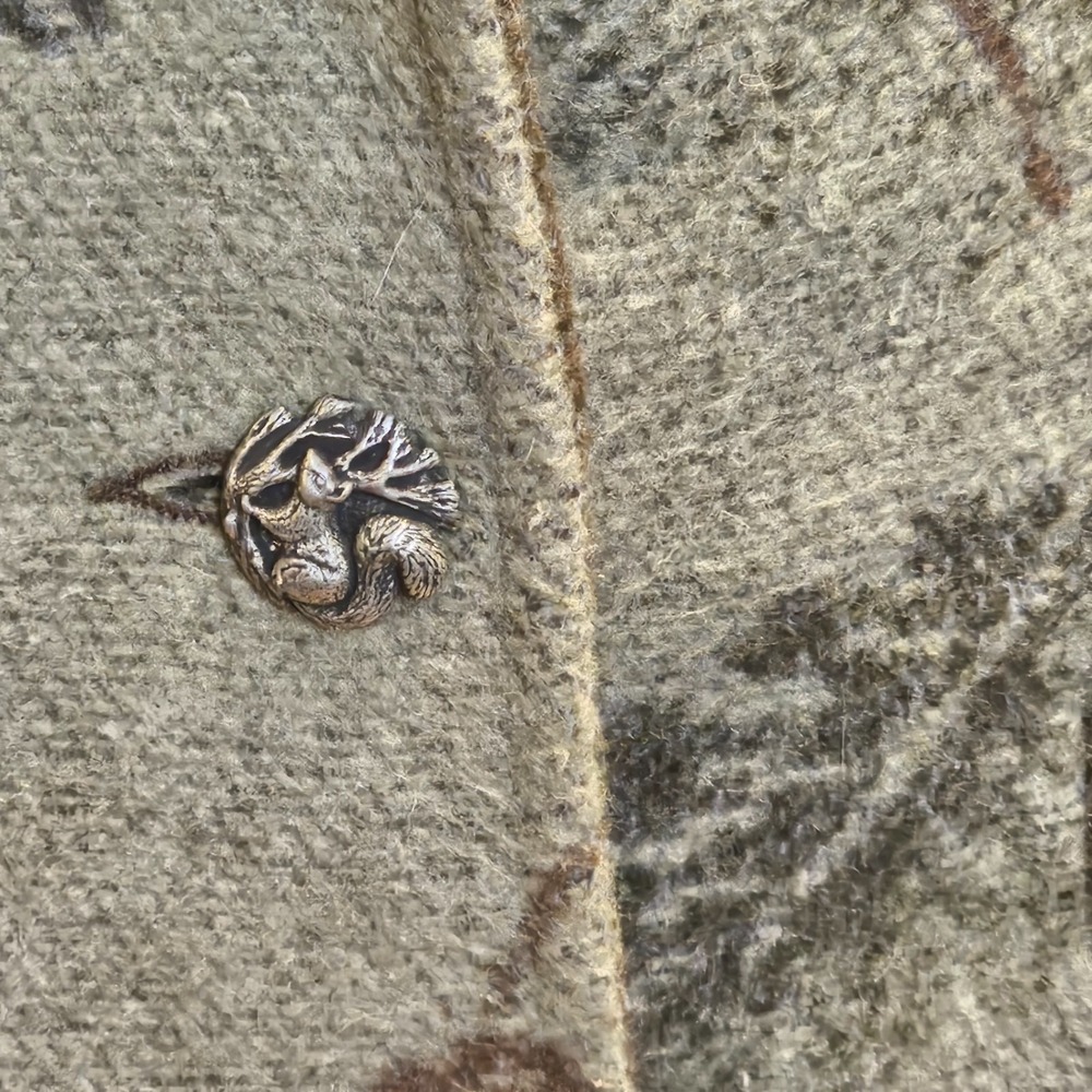 Wooded River Tapestry Jacket Womens Lg Green Brown Nature Squirrel Buttons USA - Picture 3 of 7